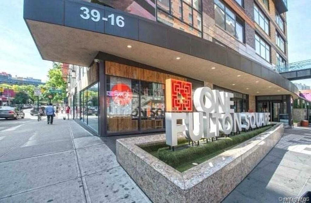 39-16 Prince Street 8C, Flushing, NY 11354