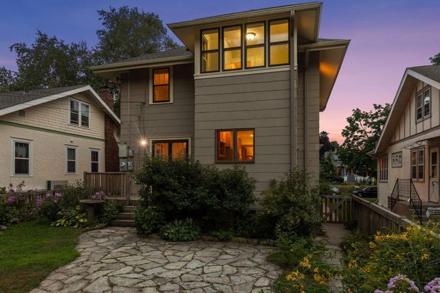 1507 Osceola Avenue, Saint Paul, MN 55105
