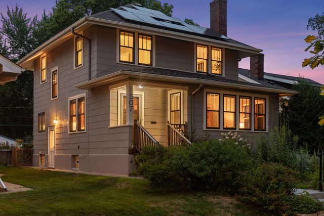 1507 Osceola Avenue, Saint Paul, MN 55105