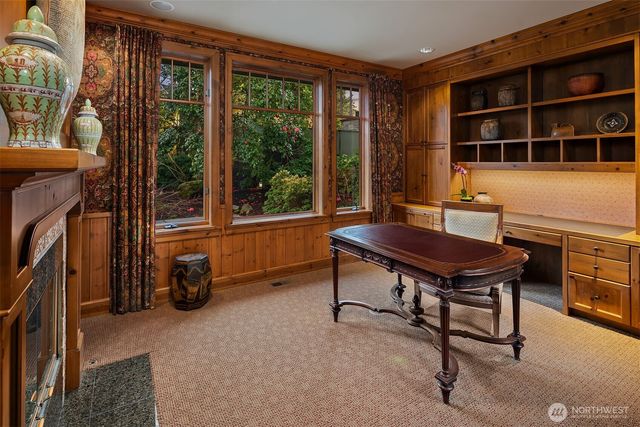 8901 NE 36th Street, Yarrow Point, WA 98004