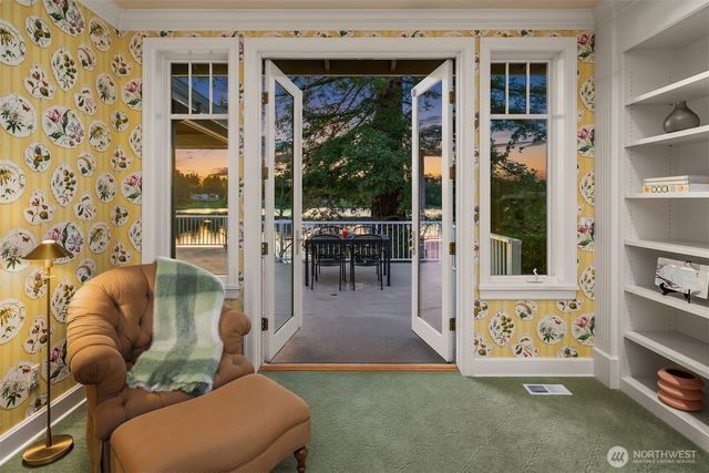 8901 NE 36th Street, Yarrow Point, WA 98004