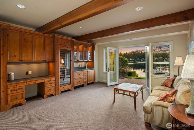 8901 NE 36th Street, Yarrow Point, WA 98004