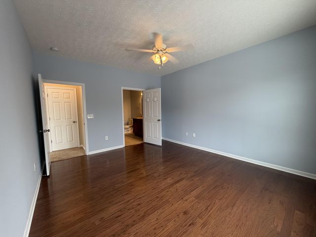 5004 Nelson Lane, Burlington, KY 41005