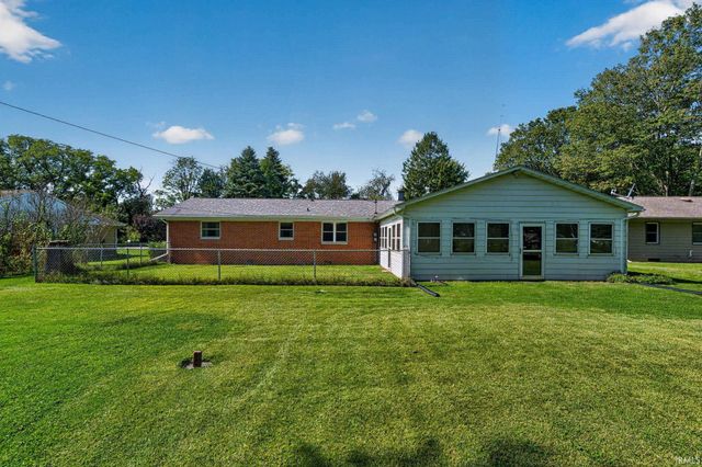 51870 Orange Road, South Bend, IN 46628