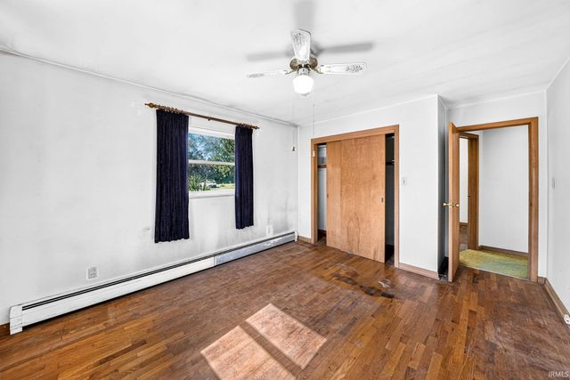 51870 Orange Road, South Bend, IN 46628