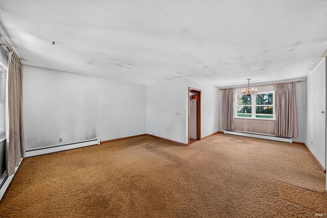 51870 Orange Road, South Bend, IN 46628
