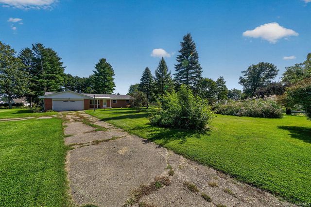 51870 Orange Road, South Bend, IN 46628