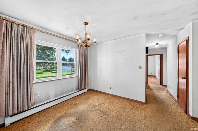 51870 Orange Road, South Bend, IN 46628
