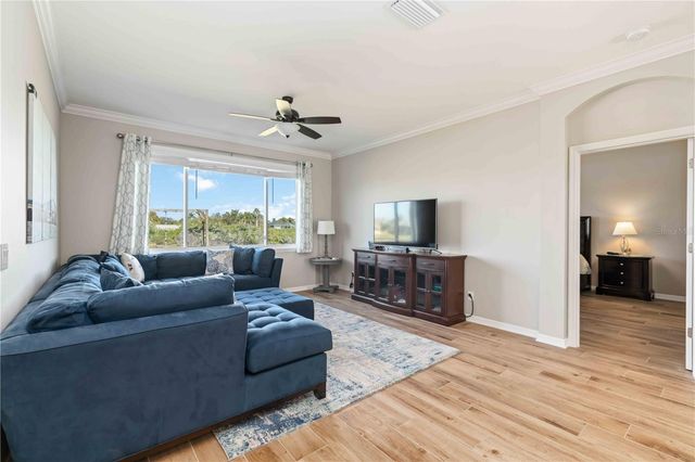 5220 LAKEHURST COURT, Palmetto, FL 34221