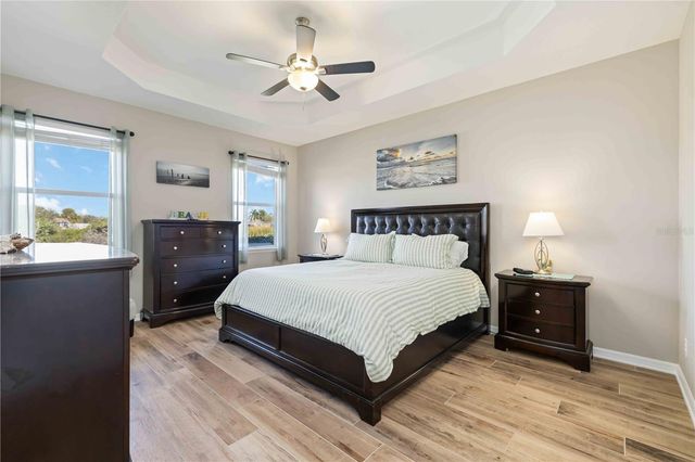 5220 LAKEHURST COURT, Palmetto, FL 34221