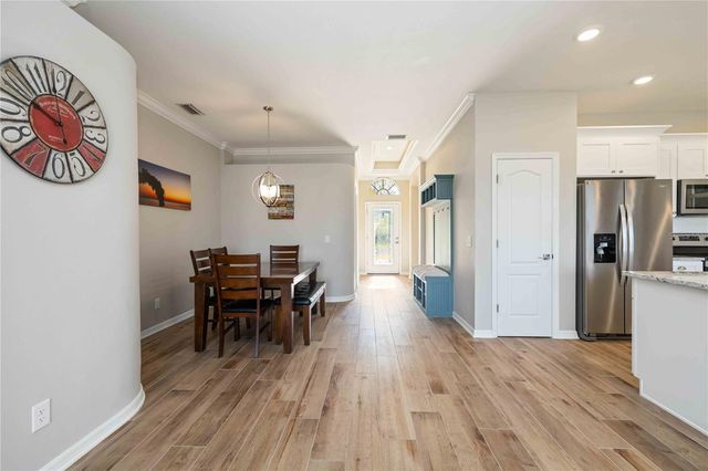 5220 LAKEHURST COURT, Palmetto, FL 34221