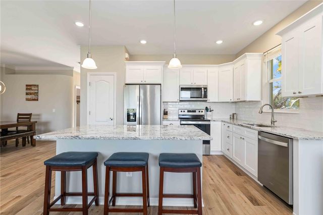 5220 LAKEHURST COURT, Palmetto, FL 34221