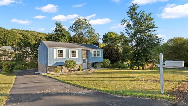 575 Fairfield Dr., Hempfield Twp, PA 15601