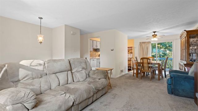 575 Fairfield Dr., Hempfield Twp, PA 15601