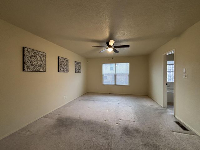 6119 TALLSMAN Drive NW, Albuquerque, NM 87120