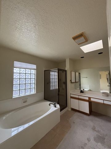 6119 TALLSMAN Drive NW, Albuquerque, NM 87120