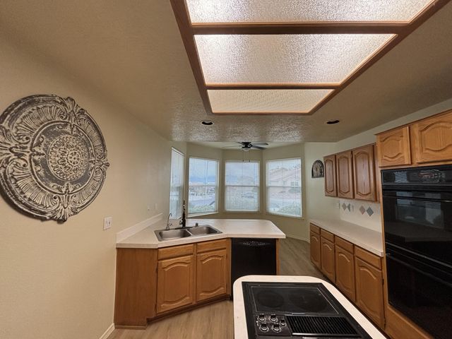 6119 TALLSMAN Drive NW, Albuquerque, NM 87120