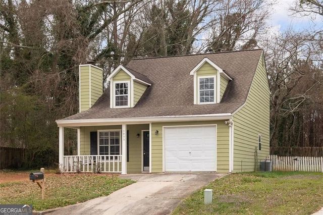 1055 Autumn Crest Court, Stone Mountain, GA 30083
