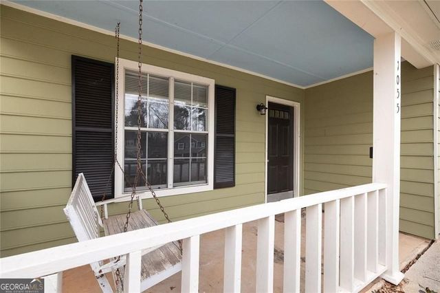 1055 Autumn Crest Court, Stone Mountain, GA 30083