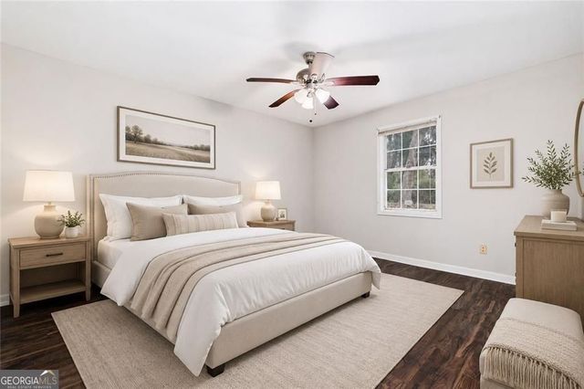 1055 Autumn Crest Court, Stone Mountain, GA 30083