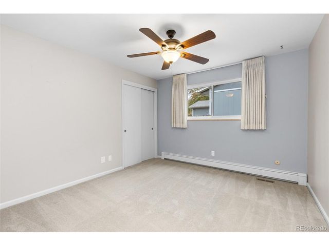 2622 S Brentwood Ct, Lakewood, CO 80227