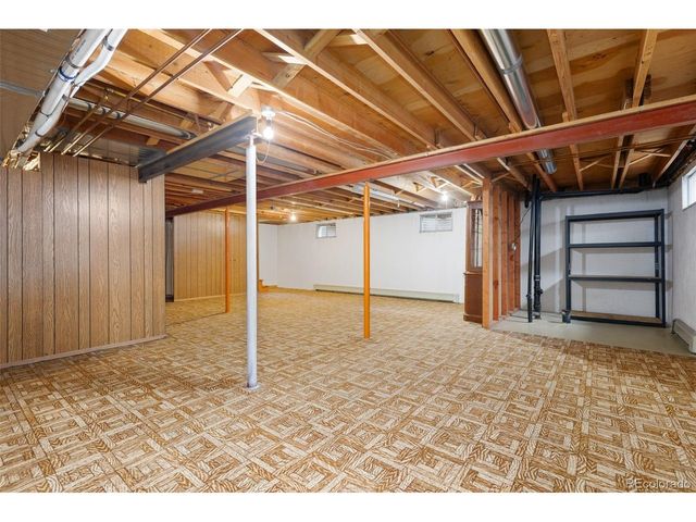 2622 S Brentwood Ct, Lakewood, CO 80227