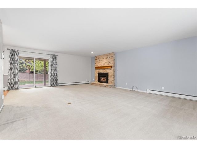 2622 S Brentwood Ct, Lakewood, CO 80227