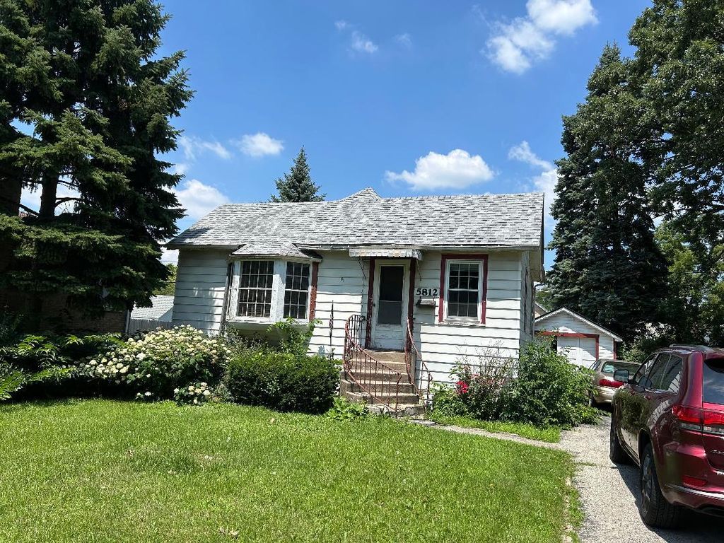 5812 REBA Street, Morton Grove, IL 60053