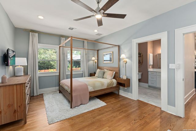 837 W Summit Ave, San Antonio, TX 78212
