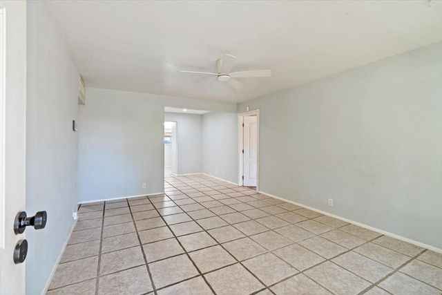 8216 N 9th Street, Phoenix, AZ 85020