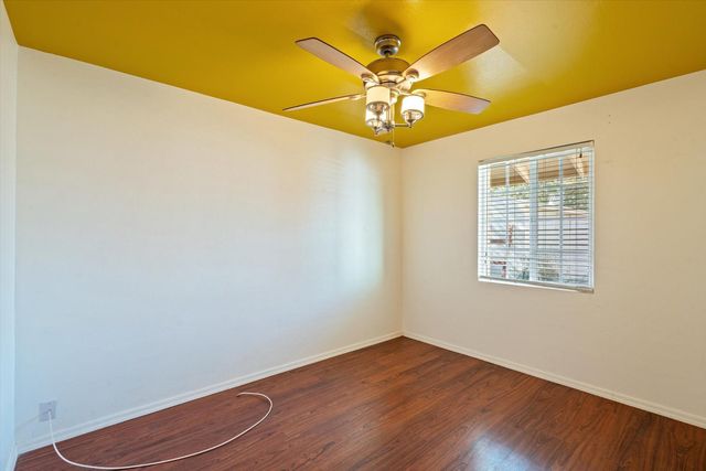 8216 N 9th Street, Phoenix, AZ 85020