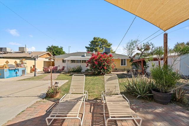 8216 N 9th Street, Phoenix, AZ 85020