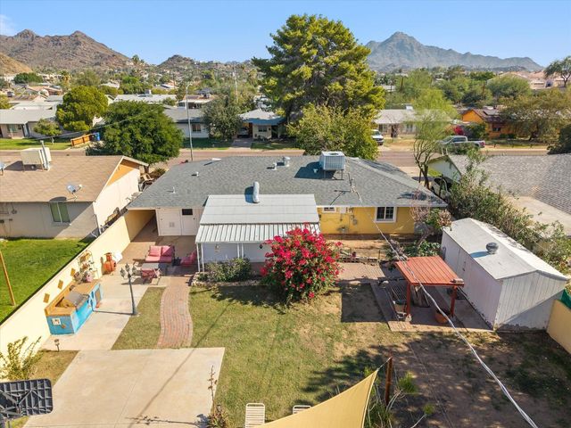 8216 N 9th Street, Phoenix, AZ 85020