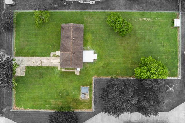 6315 Avenue T, Santa Fe, TX 77510