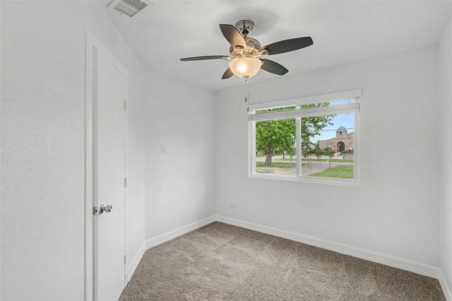 6315 Avenue T, Santa Fe, TX 77510