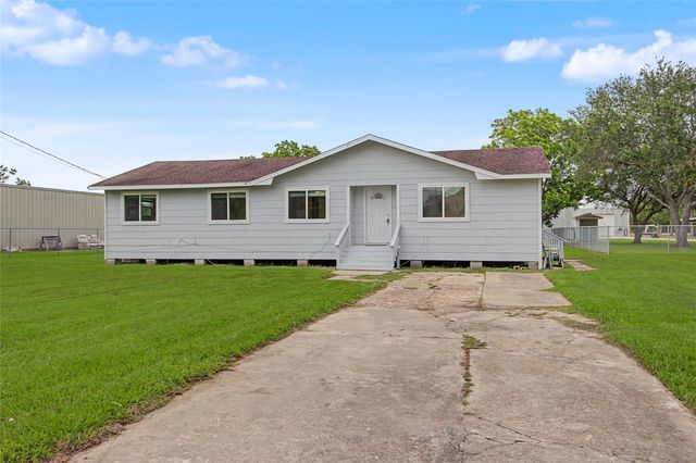 6315 Avenue T, Santa Fe, TX 77510