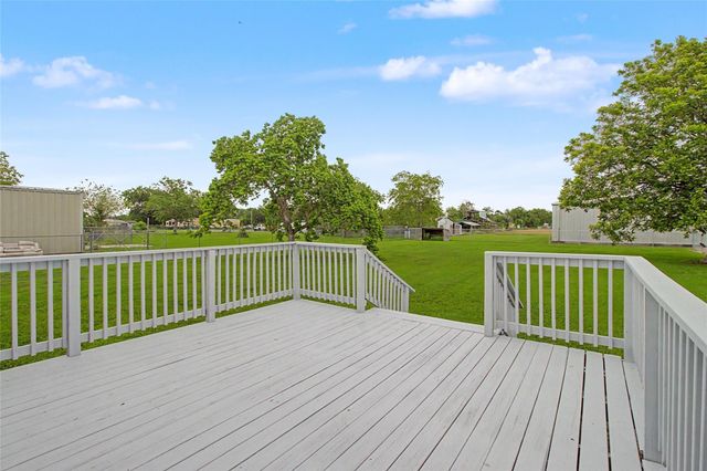 6315 Avenue T, Santa Fe, TX 77510