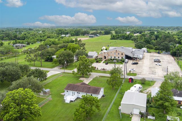 6315 Avenue T, Santa Fe, TX 77510