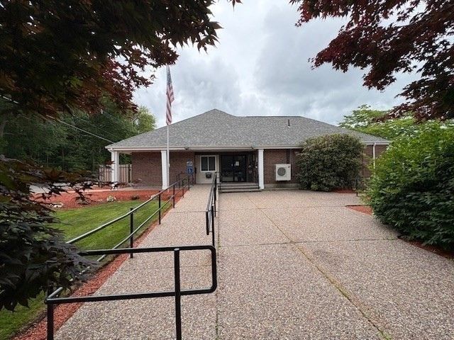 64 Laurelwood Dr 64, Stoughton, MA 02072