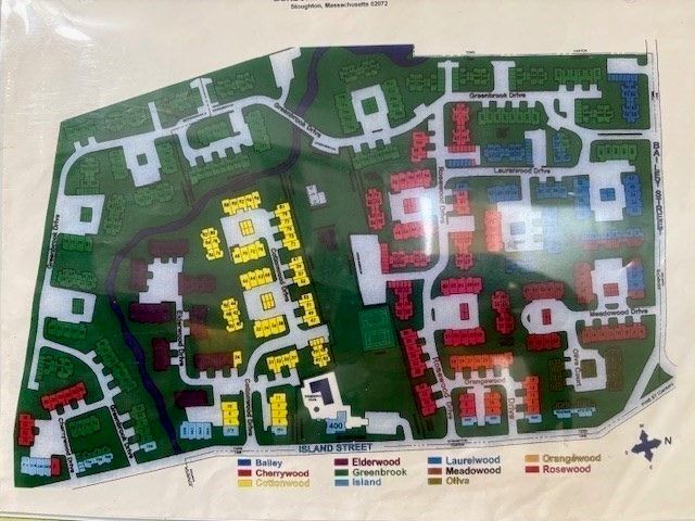 64 Laurelwood Dr 64, Stoughton, MA 02072