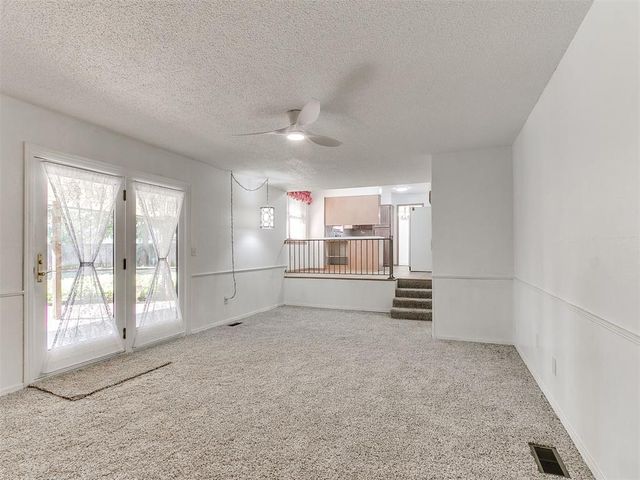 11708 Oakdale Street, Yukon, OK 73099