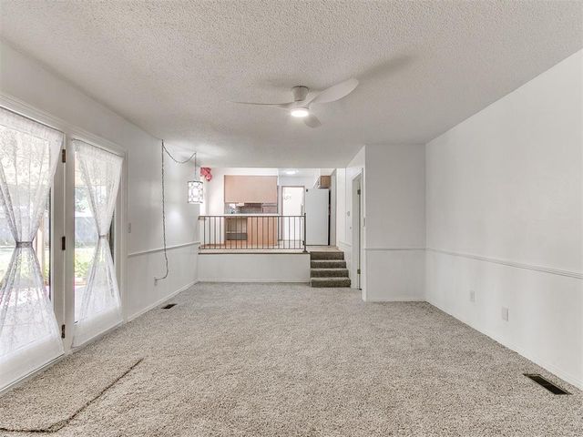 11708 Oakdale Street, Yukon, OK 73099