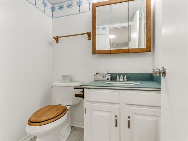 11708 Oakdale Street, Yukon, OK 73099