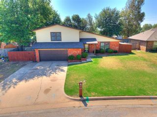 11708 Oakdale Street, Yukon, OK 73099
