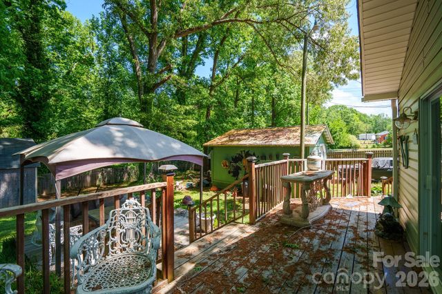 614 Martha Avenue, Gastonia, NC 28052