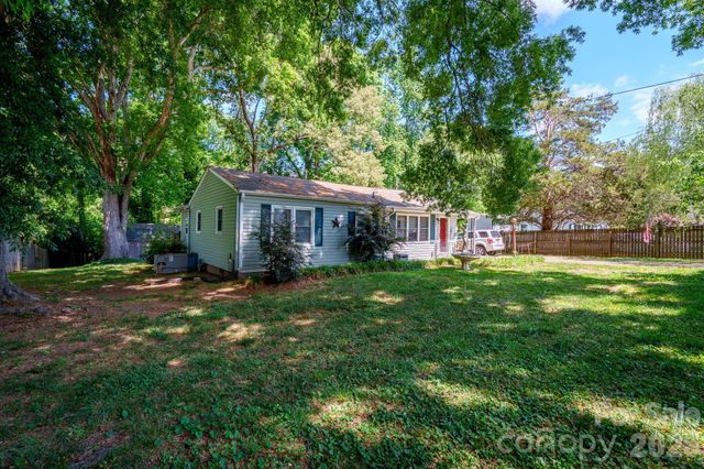 614 Martha Avenue, Gastonia, NC 28052