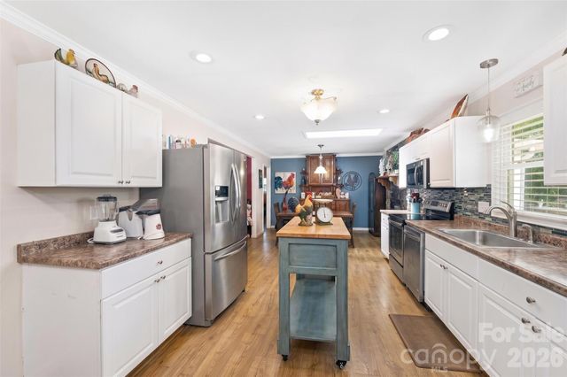 614 Martha Avenue, Gastonia, NC 28052