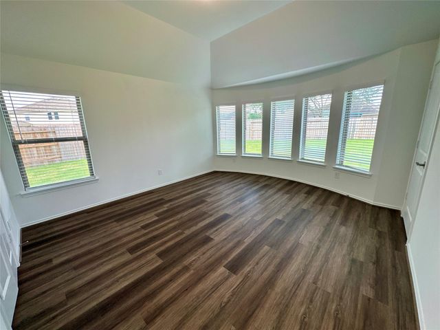 31900 Retama Ranch Lane, Conroe, TX 77386