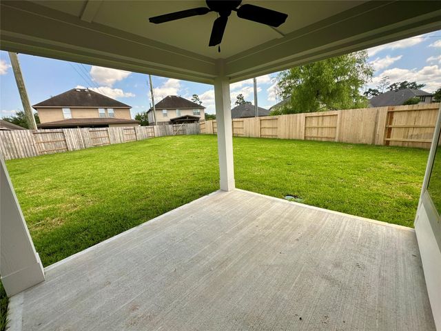 31900 Retama Ranch Lane, Conroe, TX 77386