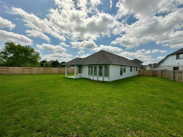 31900 Retama Ranch Lane, Conroe, TX 77386